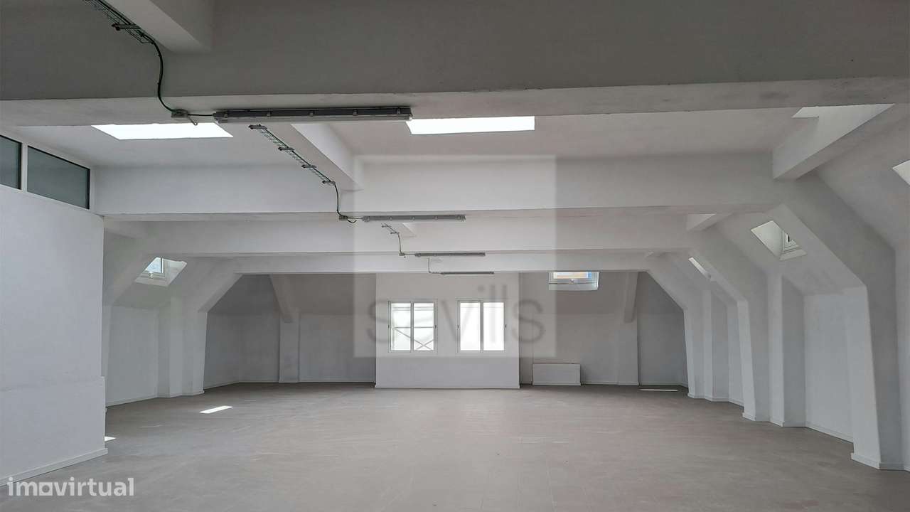 Loja | Garagem | Arroios - Grande imagem: 4/17