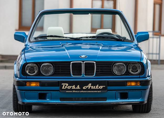 BMW Seria 3 325i Cabriolet - 3