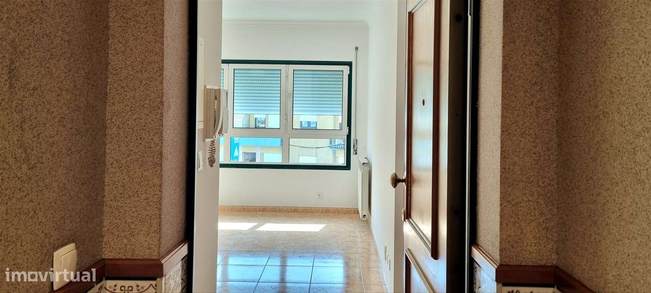 Apartamento T2 - Eiras e São Paulo de Frades - Coimbra/Venda-6