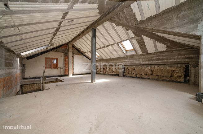 Moradia em fase de acabamentos em Priscos, Braga!-13