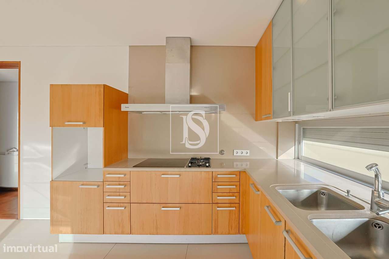 Moradia T3 individual com jardim e garagem na Póvoa de Varzim-9