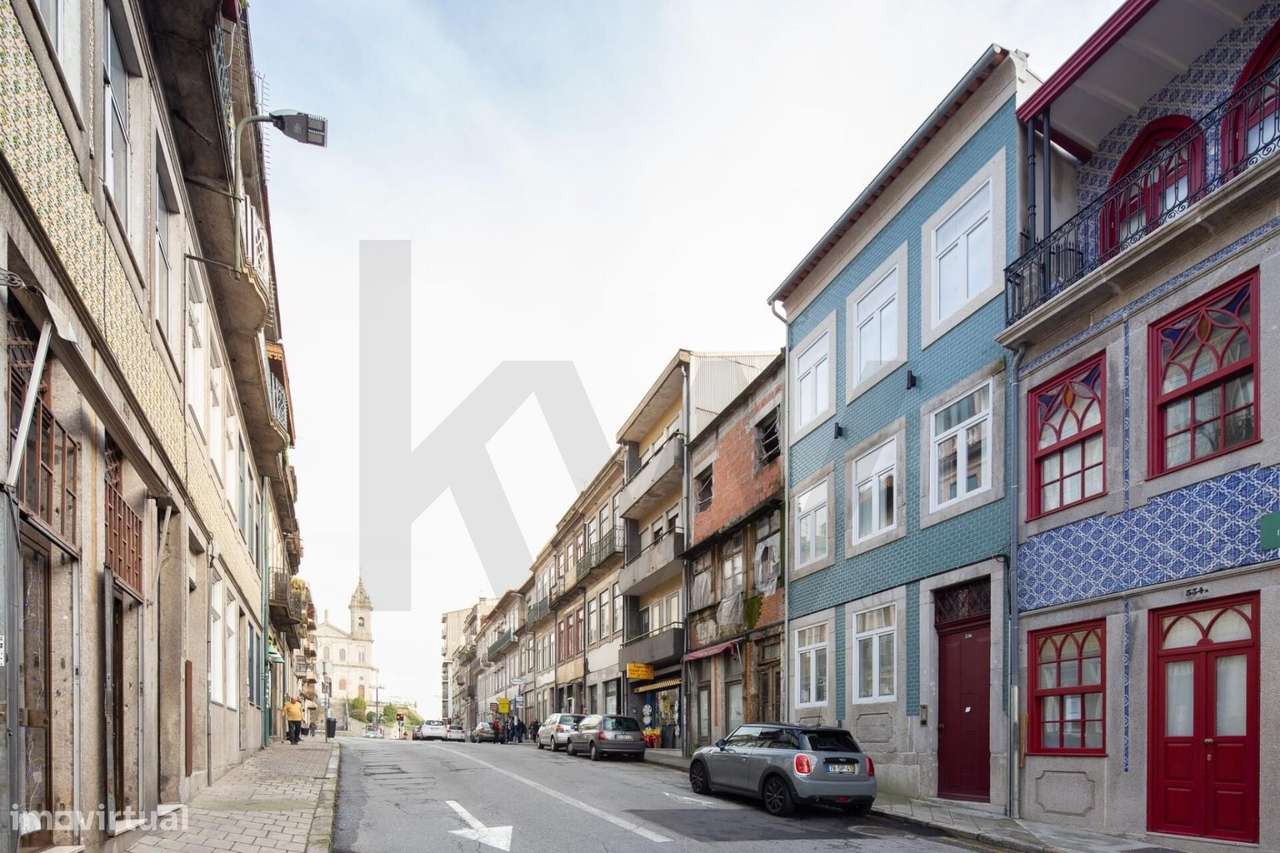 Arrendamento — Apartamento T1 mobilado e com varanda na Rua do Bonfim - Grande imagem: 2/23