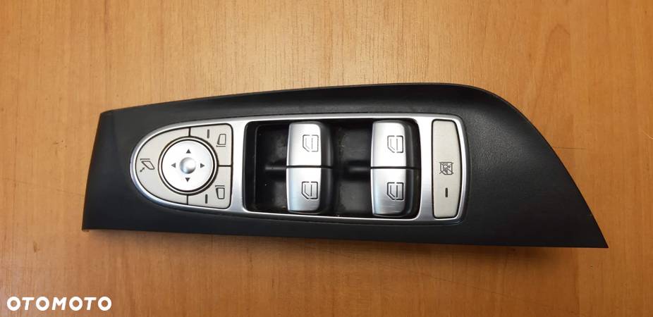 Panel przełącznik szyb A2139054803 Mercedes W213 Kombi 2017r. 2.0d - 2