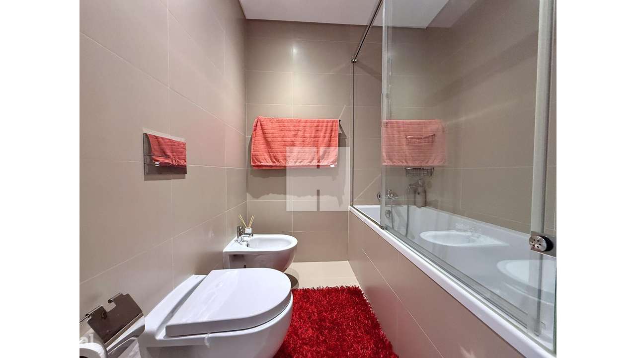 Luxuoso T-3 na Qtª Santa Maria-41