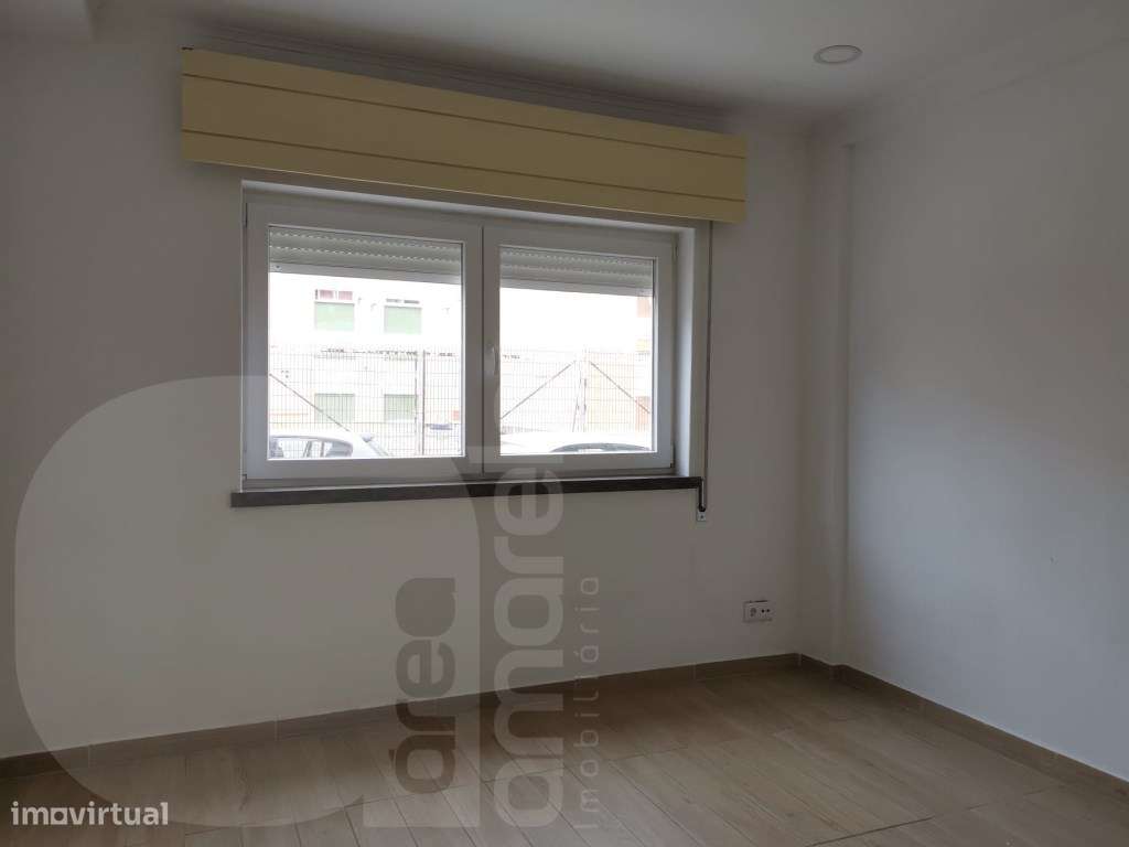 Apartamento T1 totalmente remodelado no Miratejo, Corroios-14