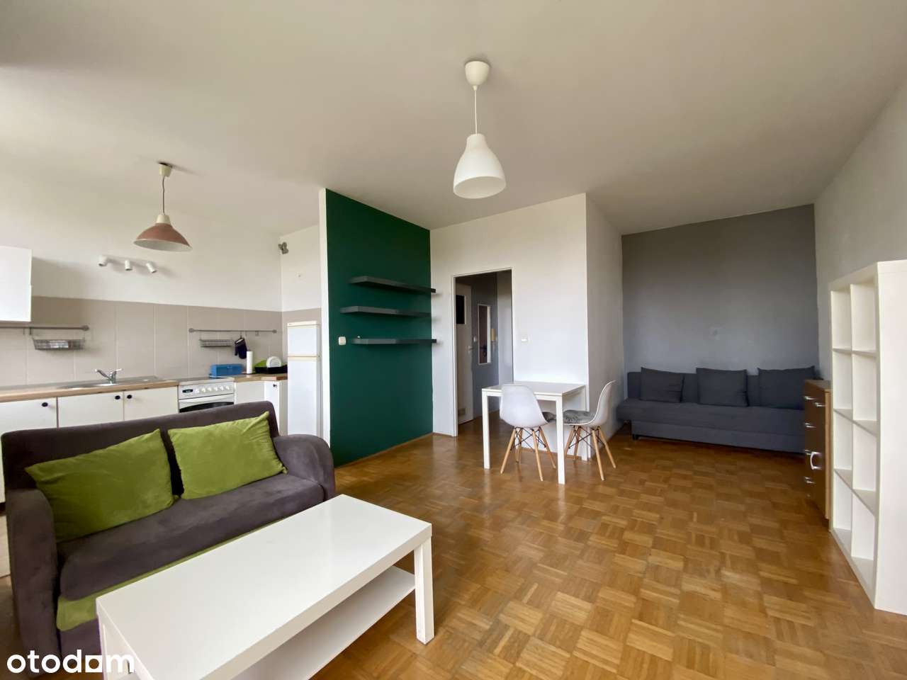 Atrakcyjna kawalerka z dużym potencjałem inwestycyjnym-5