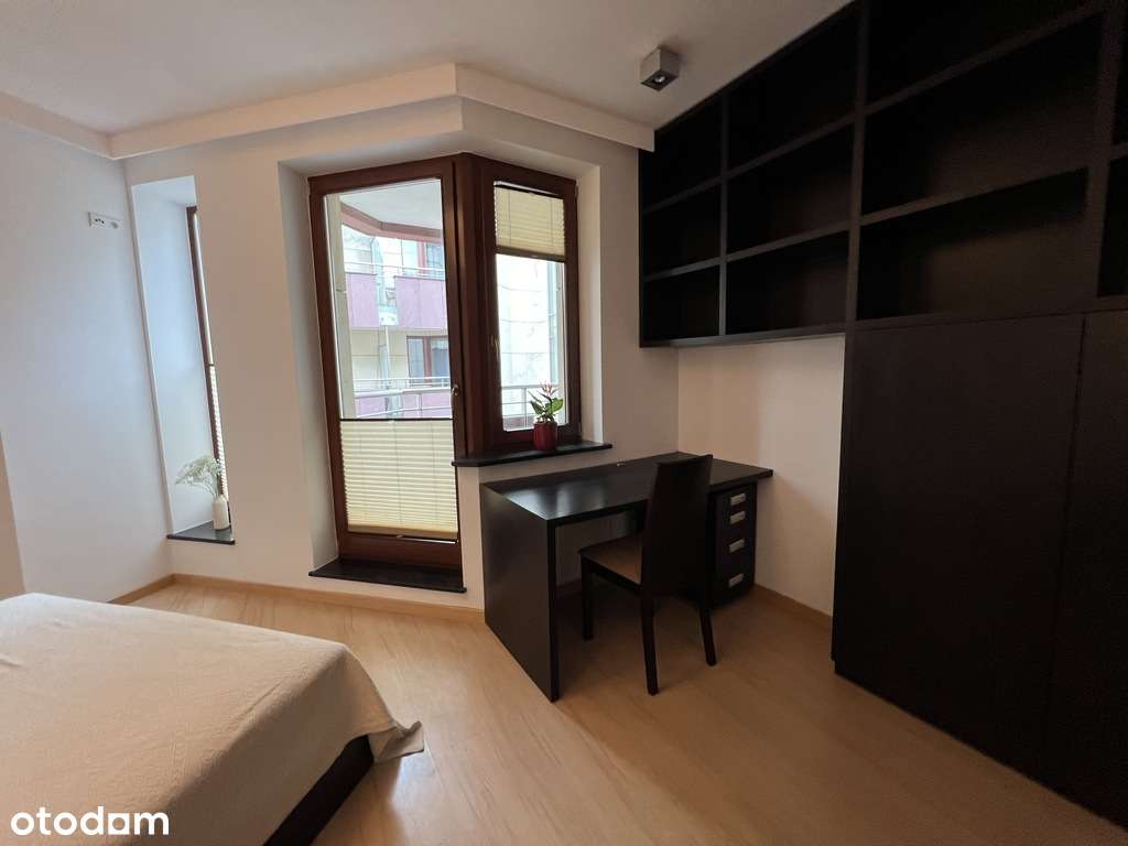 Na sprzedaż apartament w samym Centrum!-5