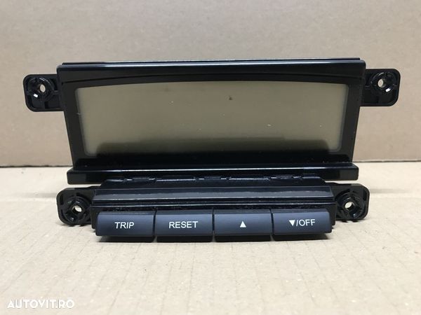 Display cd  Kia Ceed 1.6 crdi 08 - 1