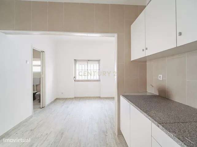 Prédio de Investimento Premium no Centro de Almada | Vista Rio | Eleva-17