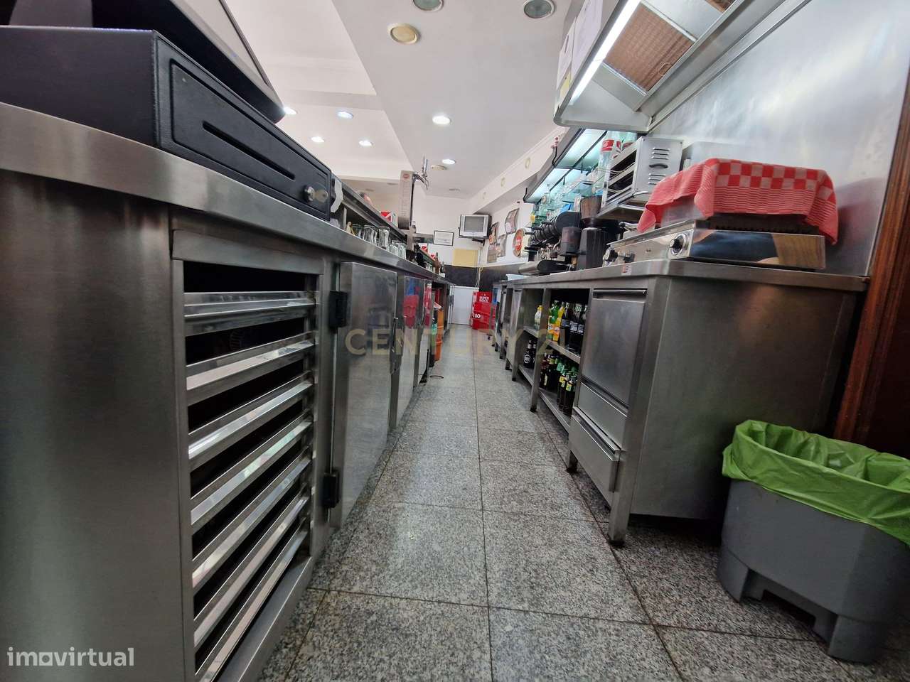 Café Snack Bar para Trespasse na R. do Bonjardim,  Porto-5