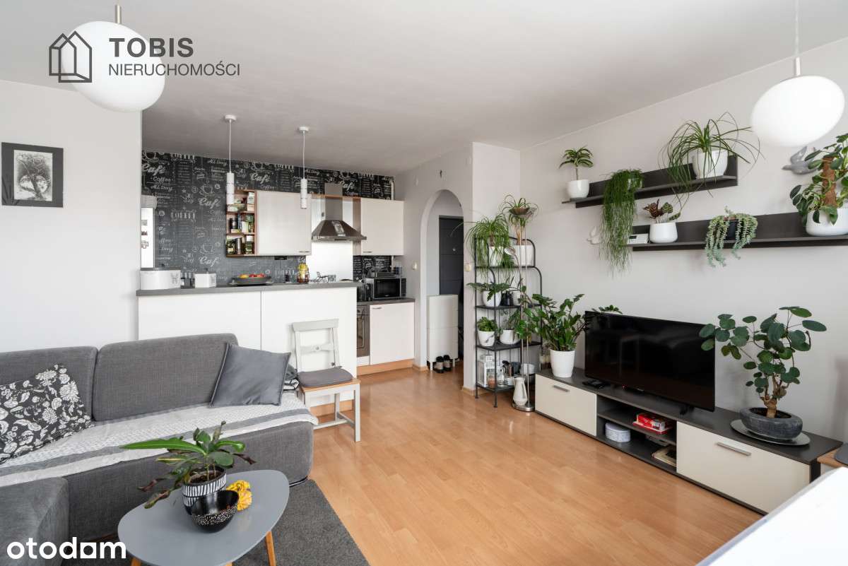 Dwupokojowe mieszkanie w świetnej lokalizacji - Pełny obrazek: 4/13