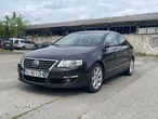 Volkswagen Passat Variant 2.0 Blue TDI SCR Highline - 1