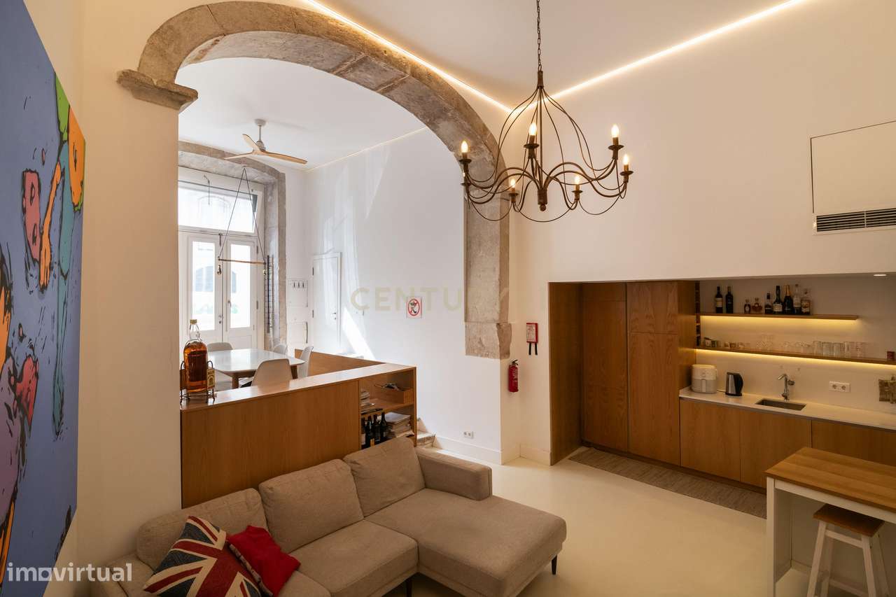 Apartamento T2 em Prédio de charme no Coração de Lisboa - Grande imagem: 3/18