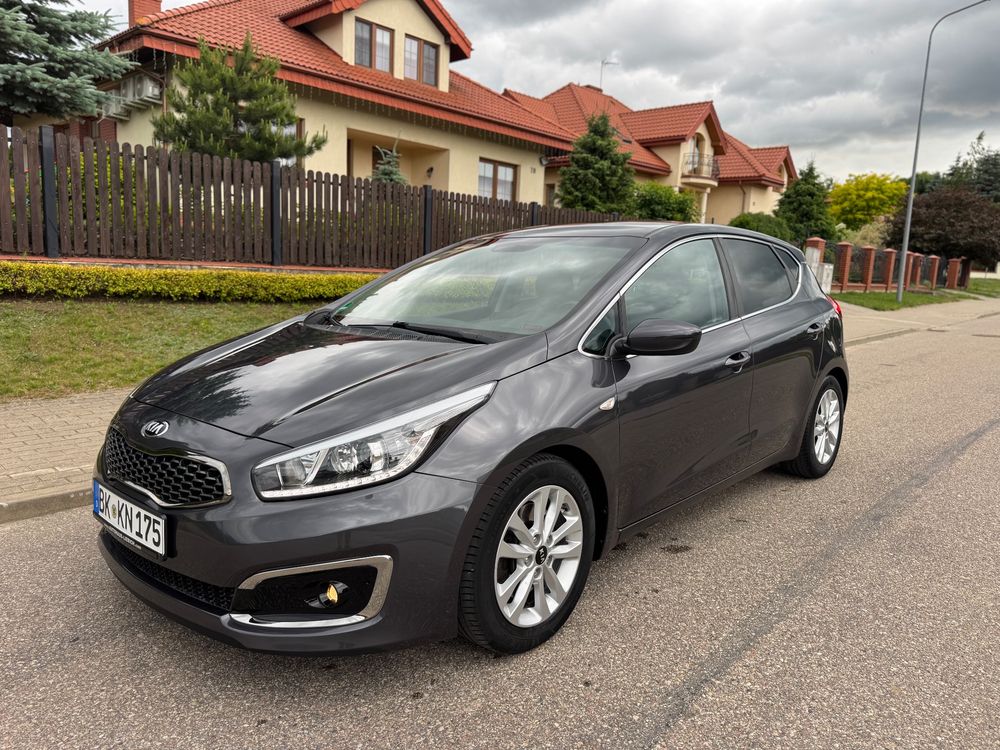 Kia Ceed II 1.6 GDI Dream-Team Edition 2018
