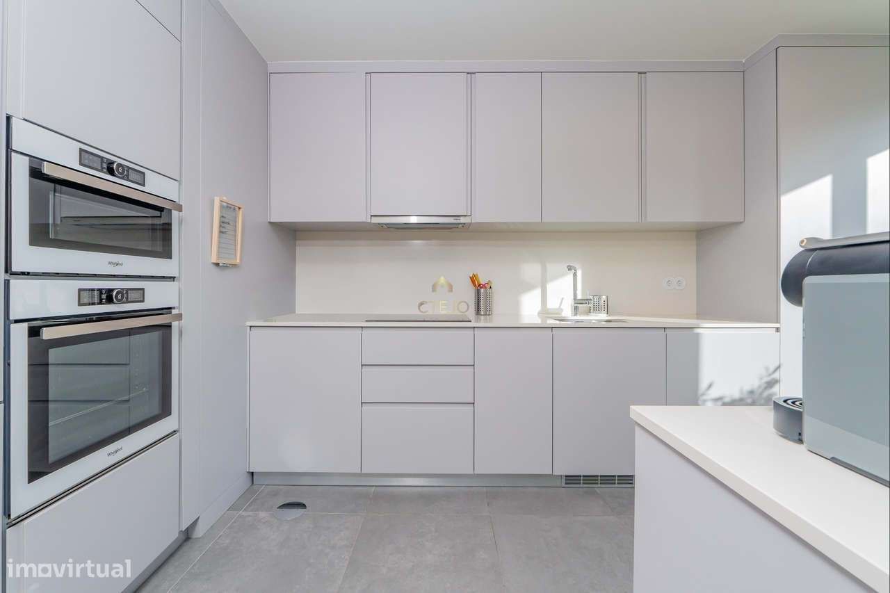 Fantástico T2 na Nova Urbanização Portela-10