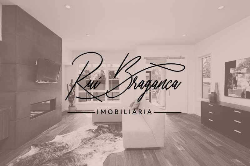 Logotipo: Rui Bragança Imobiliária