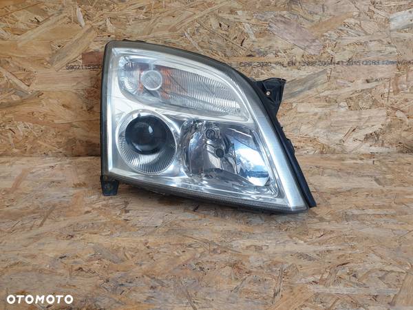 Opel Signum Xenon Lampa Przednia Prawy Przód - 1