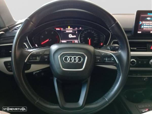 Audi A4 Avant 2.0 TDI Advance S tronic - 20