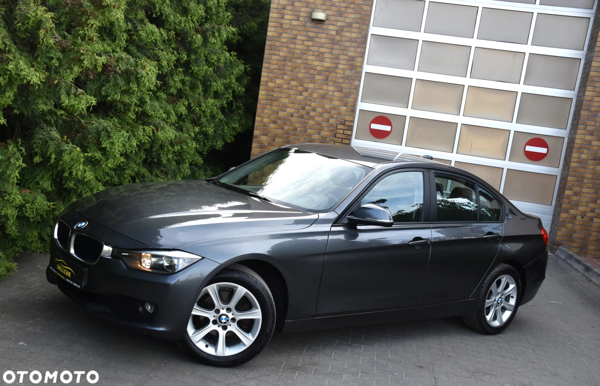 BMW Seria 3 316d Luxury Line - 27