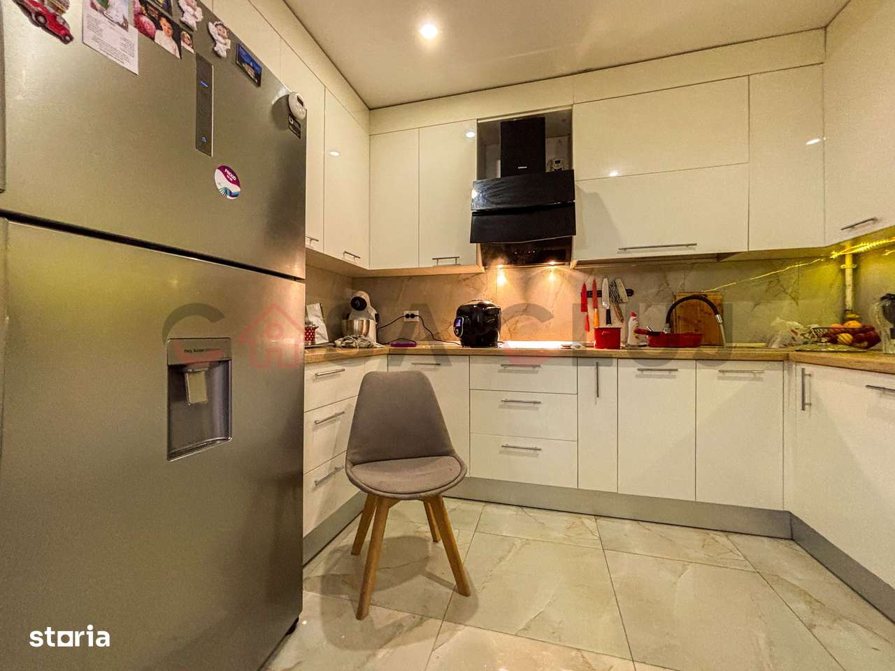 Modern | 2 bai | Bloc Nou  -  Zona Revo Iris-6