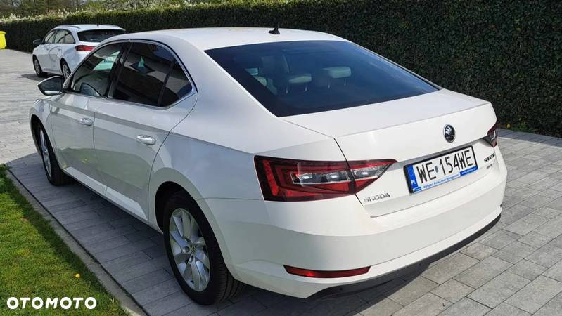 Skoda Superb 2.0 TDI 4x4 Style DSG - 22