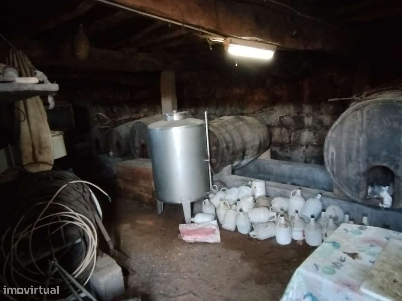 Moradia e Terreno - Pindelo dos Milagres-11