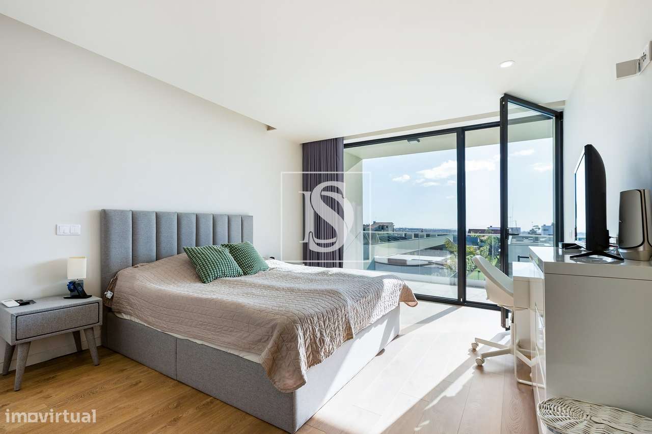 Moradia isolada, com piscina, Sintra-8