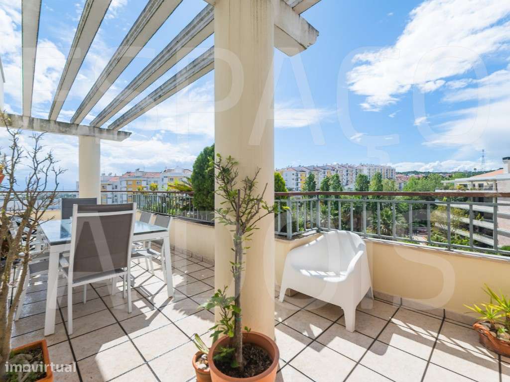 DESLUMBRANTE! Condomínio Privado com porteiro residente, vigilância...-44