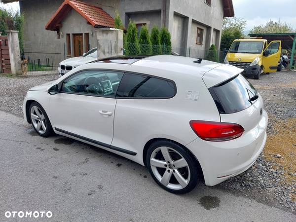 Volkswagen Scirocco 2.0 TDI Blue Motion Technologie GTS - 5