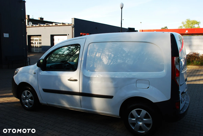 Renault Kangoo dCi 75 FAP Authentique - 24