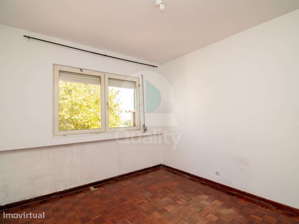 Excelente Apartamento T2 na Cidade Sol-20