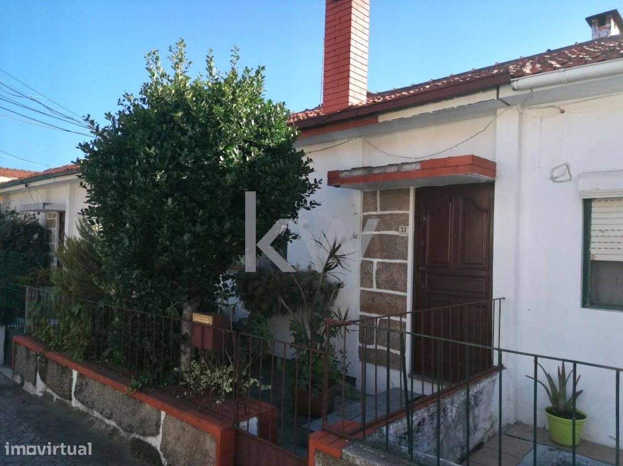 MORADIA T1 PARA VENDA - VILA NOVA DE GAIA (ZONA DOS CEDROS) - Grande imagem: 1/13