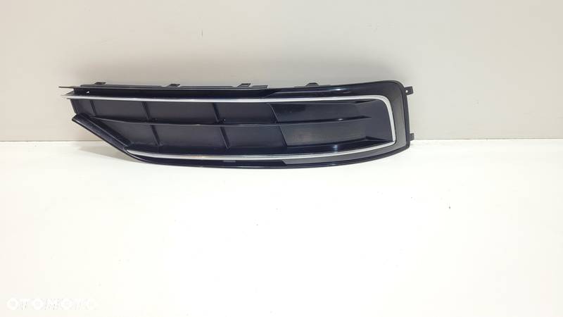 AUDI A8 4H D4 LIFT 14- KRATKA PRAWA 4H0807680 R S - 3