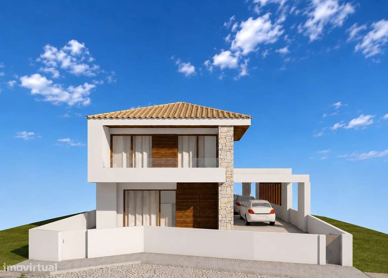 Moradia T3 Venda em Monte Redondo e Carreira,Leiria-0