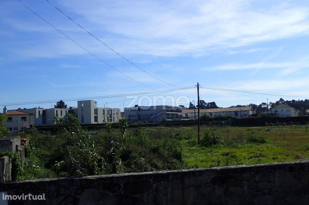 Terreno para construção - Cais Novo - Darque