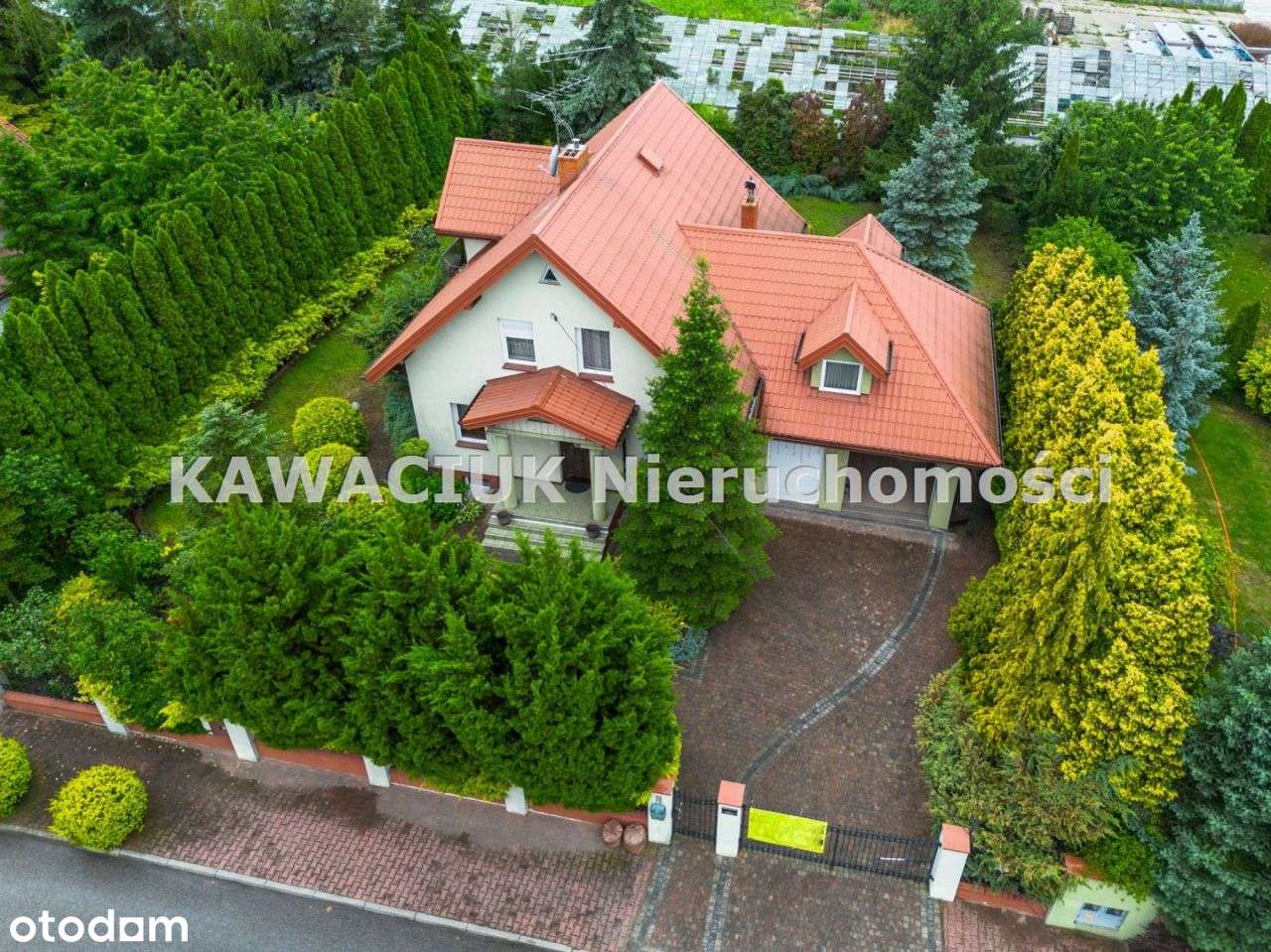 Dom wolnostojący - piekna okolica-2