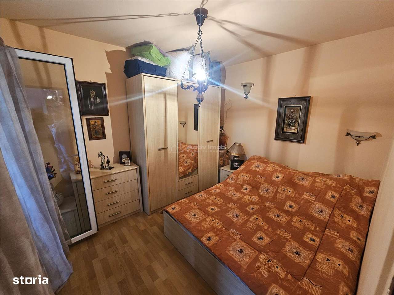 Resita, 2 Cam., Mobilat+Utilat, Micro 2 - Imagine principală: 3/20