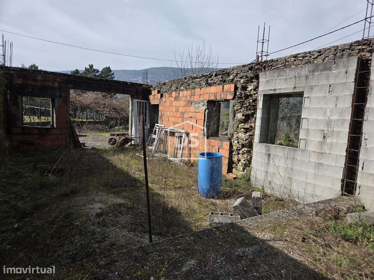 Moradia T1 Venda em Moura Morta e Vinhós,Peso da Régua - Grande imagem: 3/20