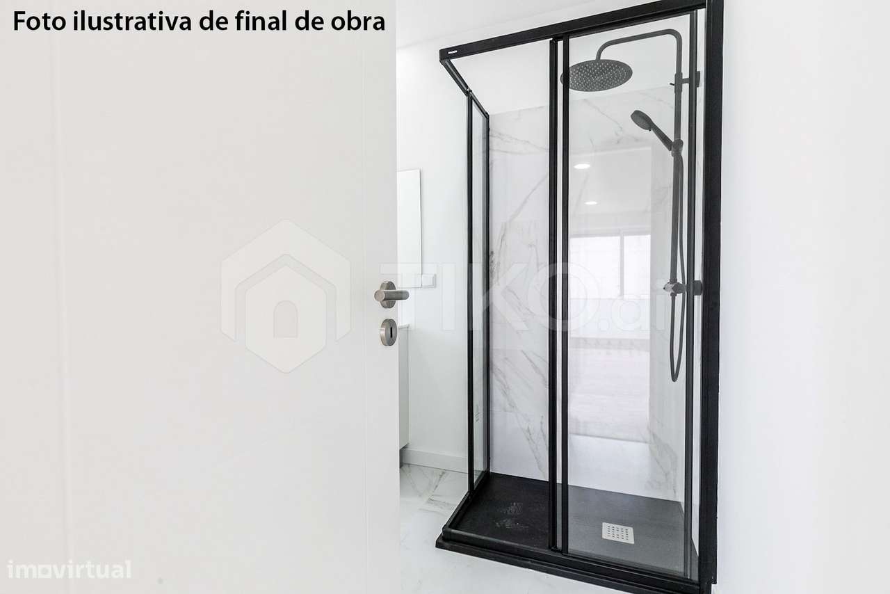 T2+1 Totalmente remodelado em Odivelas – Pronto a habitar | Excelente-8