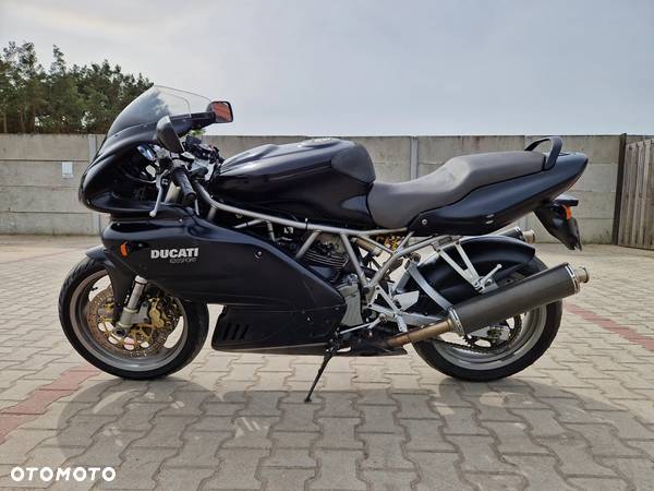 Ducati 620 - 4