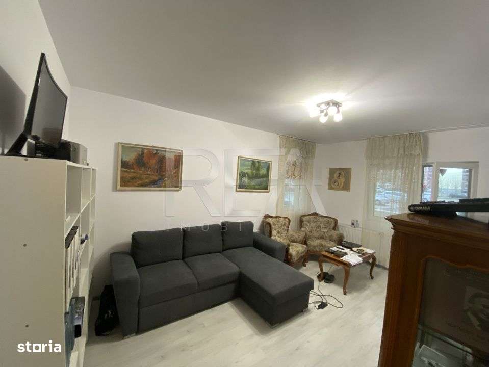 Apartament 2 Camere , Decomandat , Centrala Proprie , Zona Metalurgiei - Imagine principală: 3/16