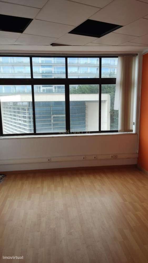 Espaço comercial com vistas de mar - Grande imagem: 4/12