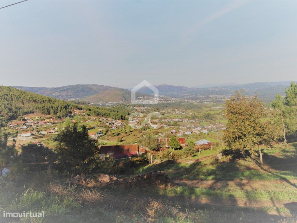 Terreno em Barcelos! - Grande imagem: 1/10