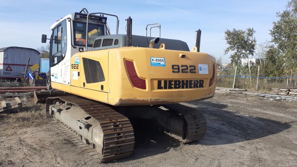Liebherr R922nlc 2015