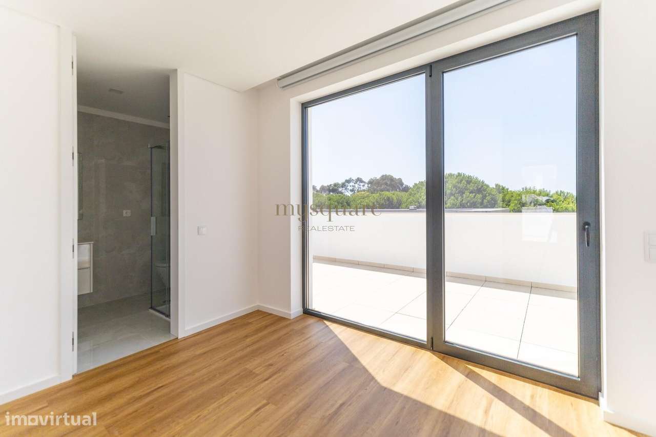 Moradia geminada T4 - Canidelo, Gaia-27