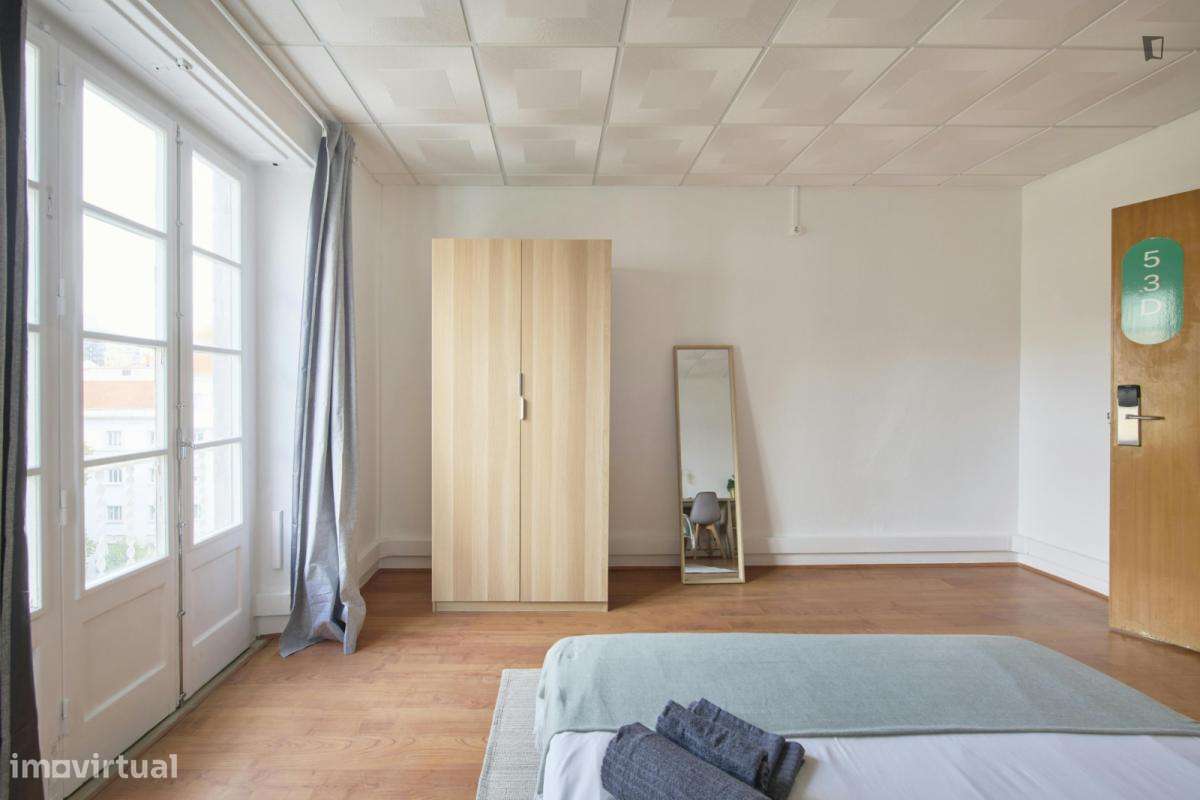 Quarto - localizado em Avenida da Liberdade Lisbon - Grande imagem: 5/7