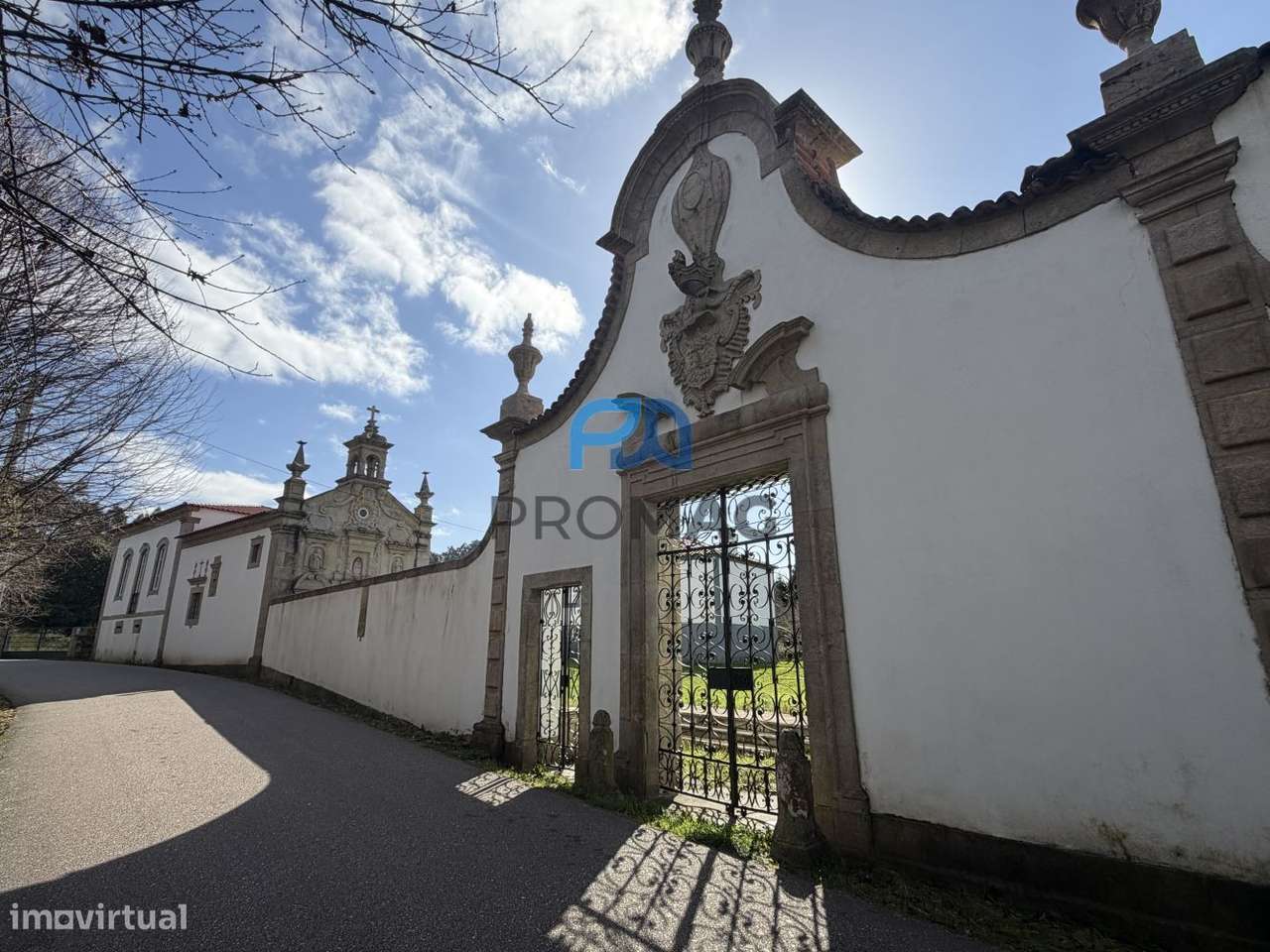 Armazém com 140 m2 inserido em terreno com 1989m2-33