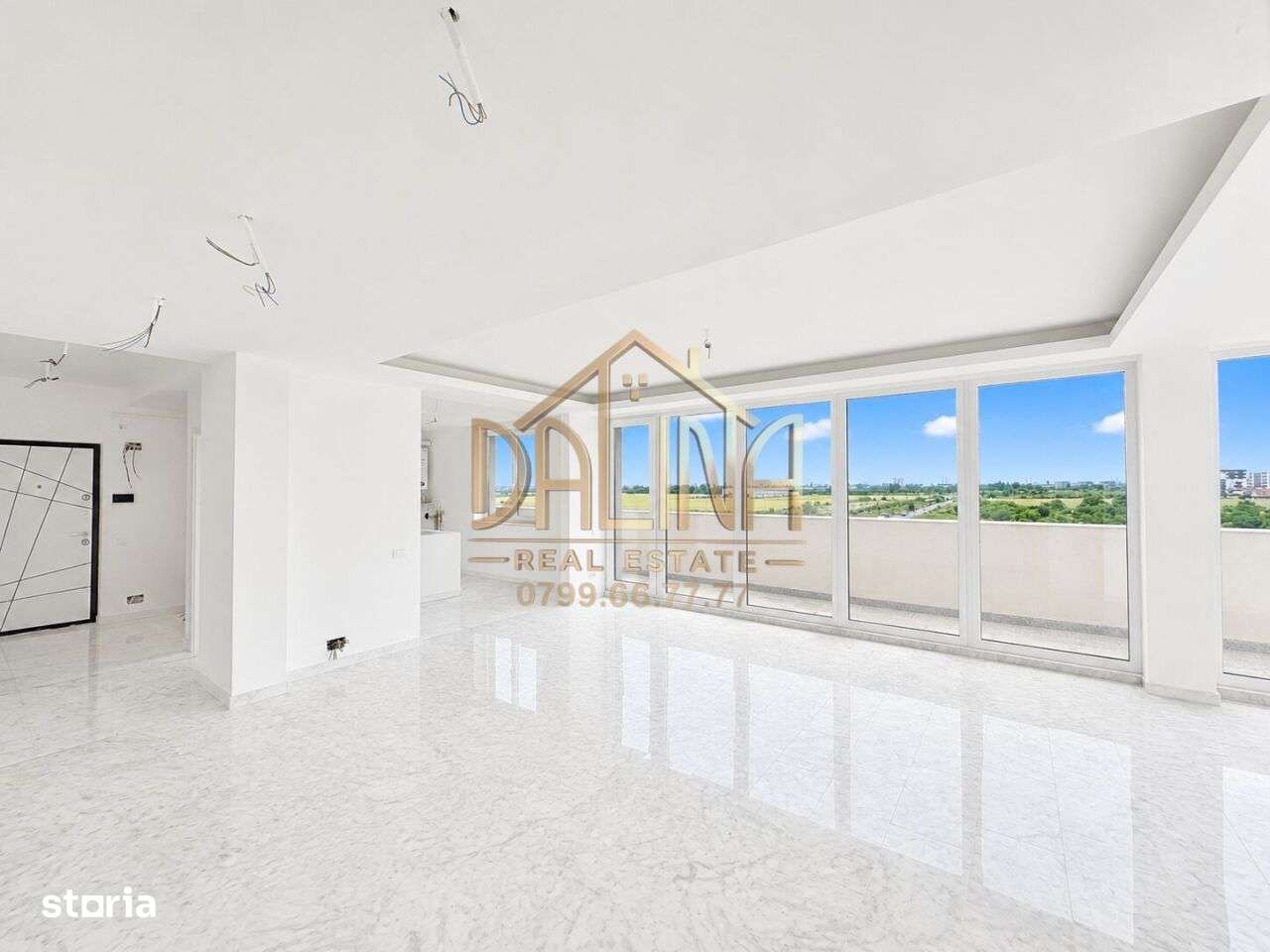 Vanzare Apartament - 4 Camere + TERASA 111mp-1
