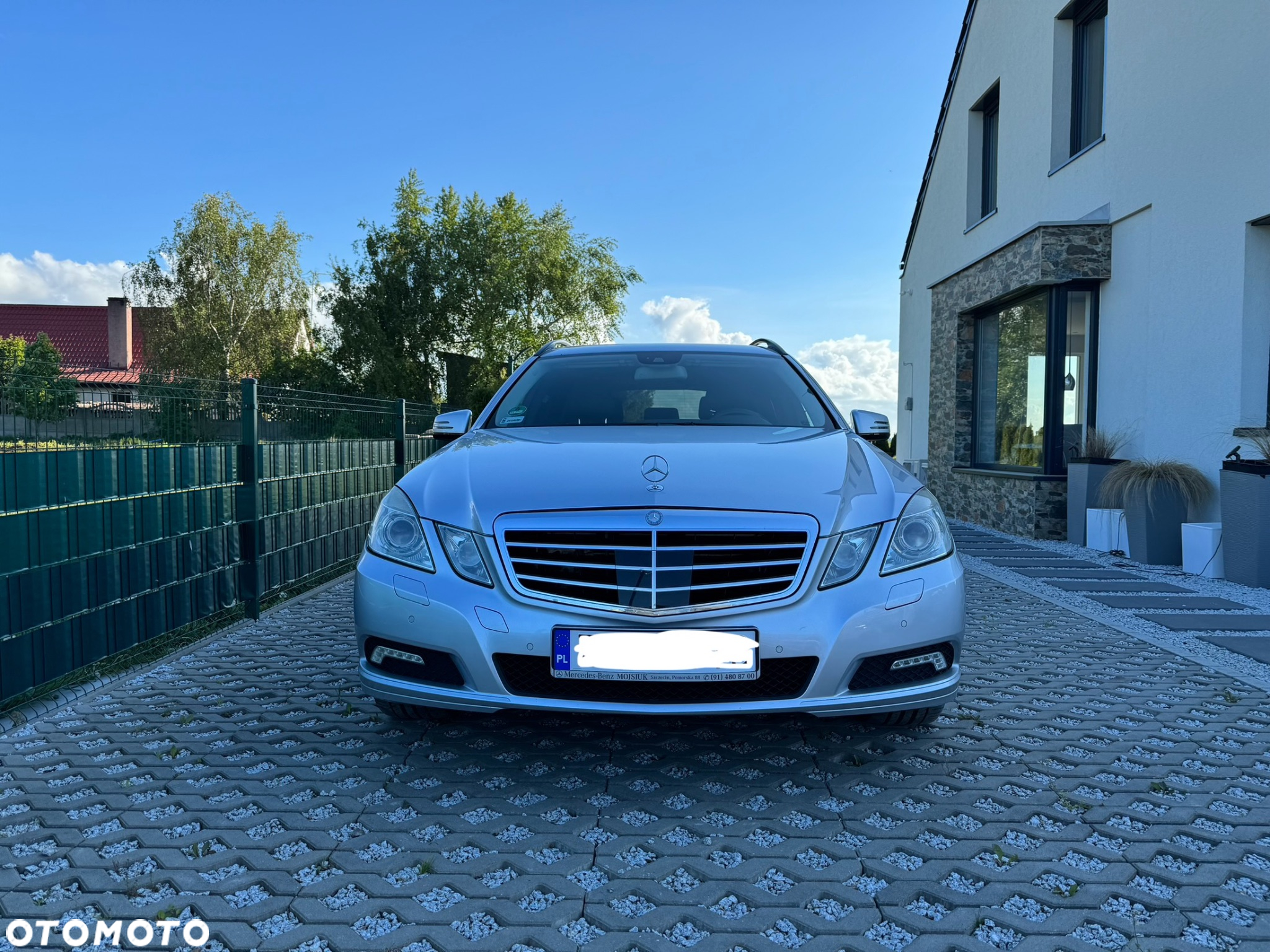 Mercedes-Benz Klasa E 350 CDI BlueEff - 2