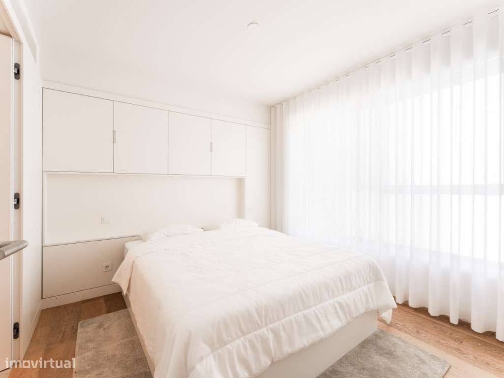 Nova Construção - Apartamento T3 Duplex - Rua Carlos George s/n - O...-7